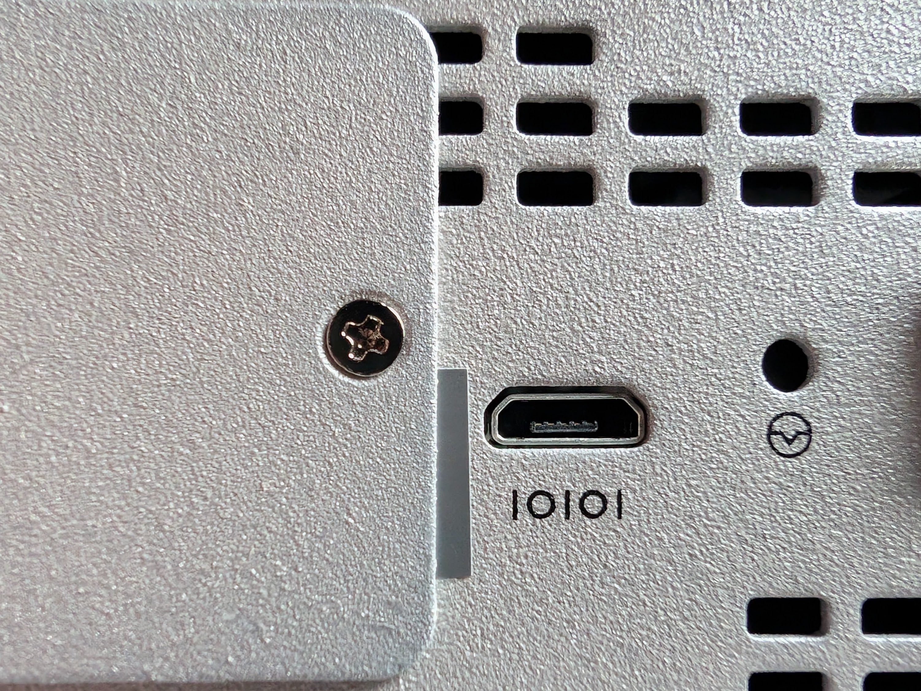 Micro-USB port